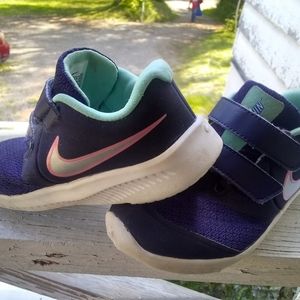 Girl's Blue & Pink Nike Sneakers